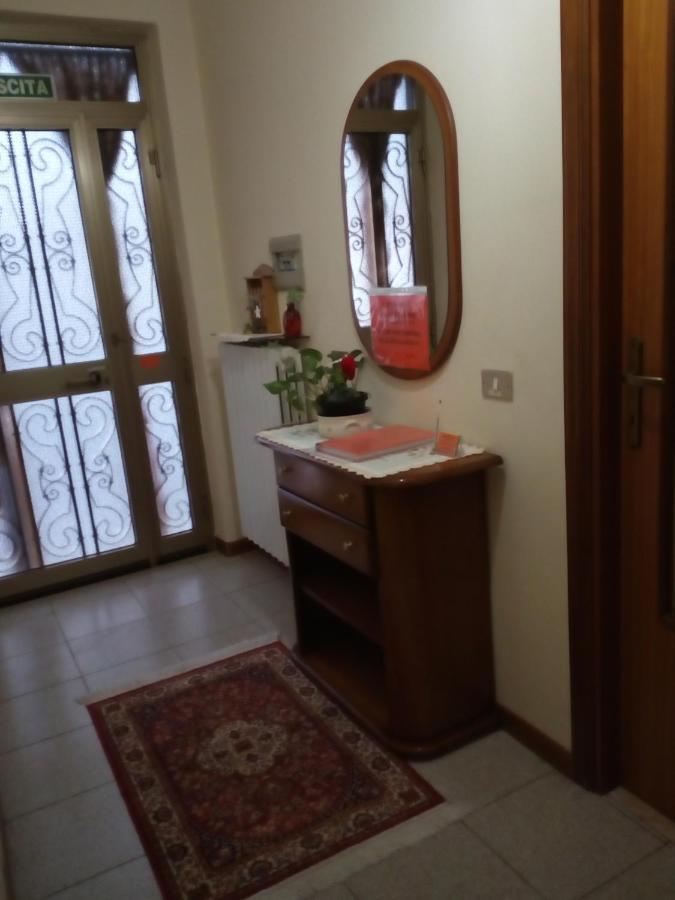 Bed and Breakfast Alfi Beb à Le Torri Extérieur photo